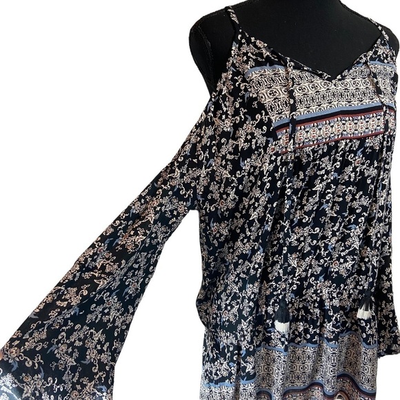 Anthropologie Raga Cold Shoulder Boho Tunic NWT - Picture 1 of 8